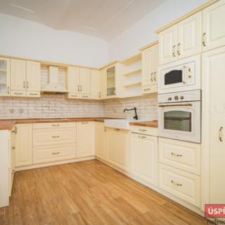 Prodej ostatního komerčního prostoru 737 m² Chožov Třtěno