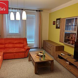 Prodej bytu 2+1 75 m² Teplice, Moskevské náměstí