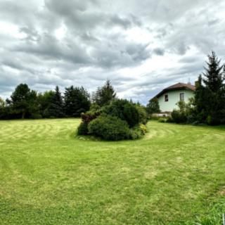 Prodej stavební parcely 1334 m² Pištín