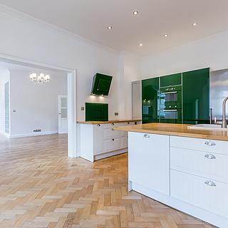 Pronájem bytu 5+1 a více 174 m² Slaný, Třebízského