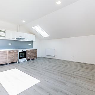 Pronájem bytu 2+kk 63 m² Kostelec nad Orlicí