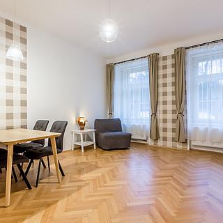 Pronájem bytu 2+1 68 m² Praha Vinohrady, Italská