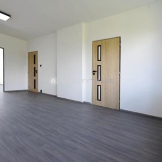Pronájem bytu 3+1 76 m² Katovice