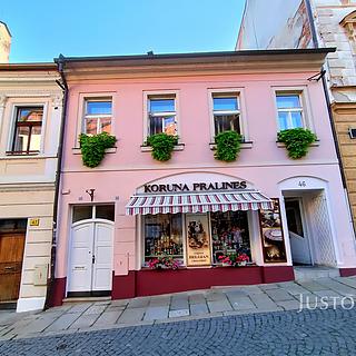 Pronájem bytu 2+1 82 m&sup2; Písek