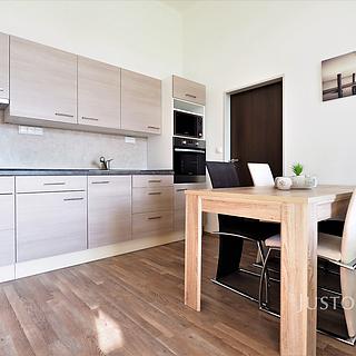 Pronájem bytu 4+kk 87 m² Písek, Pražská