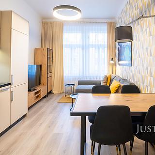 Pronájem bytu 3+kk 64 m² Praha