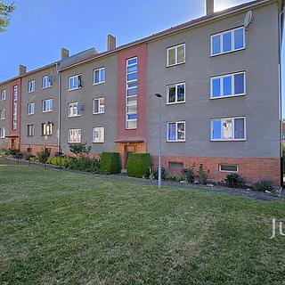 Prodej bytu 3+1 74 m² Písek