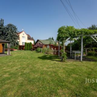 Prodej rodinného domu 474 m² Uherské Hradiště, V Zahradách