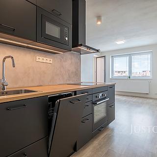 Pronájem bytu 2+kk 56 m² Uherské Hradiště