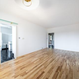 Pronájem bytu 4+1 125 m² Třeboň II, Lesní