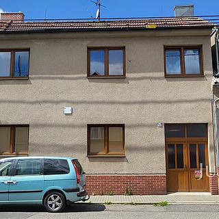 Prodej rodinného domu 231 m&sup2; Písek