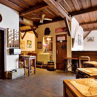 Prodej obchodu 82 m&sup2; Ústí nad Labem