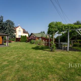 Prodej rodinného domu 474 m² Uherské Hradiště Rybárny, V Zahradách