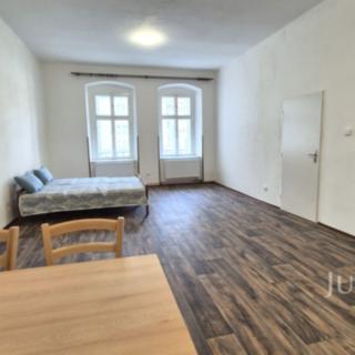 Pronájem bytu 2+kk 72 m² Písek Vnitřní Město, Velké náměstí