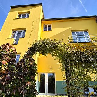 Prodej činžovního domu 454 m&sup2; Písek