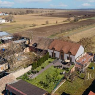 Prodej stavební parcely 524 m² Šumice