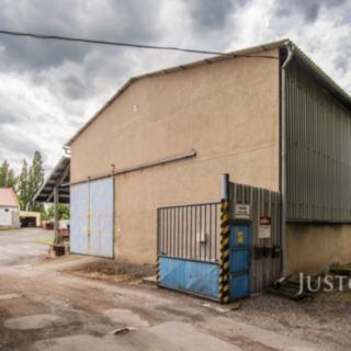 Pronájem skladu 482 m² Rovensko