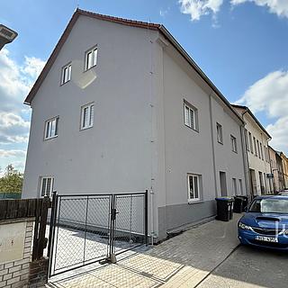 Pronájem bytu 1+kk, garsoniery 50 m&sup2; Chabařovice