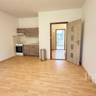 Pronájem bytu 2+kk 45 m² Děčín V-Rozbělesy, Závodní