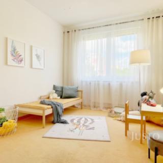 Prodej bytu 4+kk 78 m² Praha Horní Počernice, Markupova