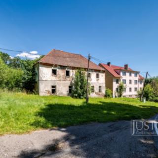 Prodej rodinného domu 556 m² Horní Planá Hodňov