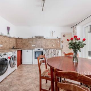 Prodej rodinného domu 246 m² Uherské Hradiště