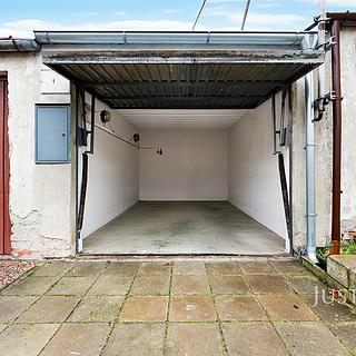 Prodej garáže 16 m² Šlapanice, Dlouhá