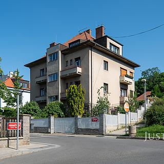 Pronájem bytu 1+kk a garsoniéry 43 m² Praha Dejvice, České družiny