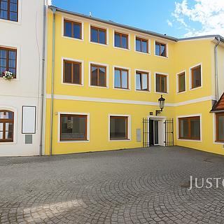 Prodej dvougeneračního domu 786 m² Písek Vnitřní Město, V Koutě