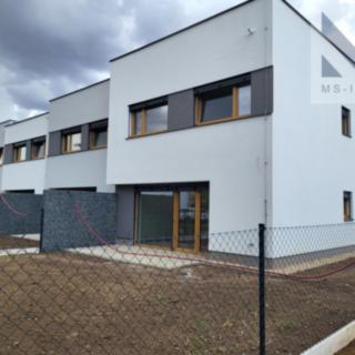 Prodej rodinného domu 143 m² Praha, Trabantská