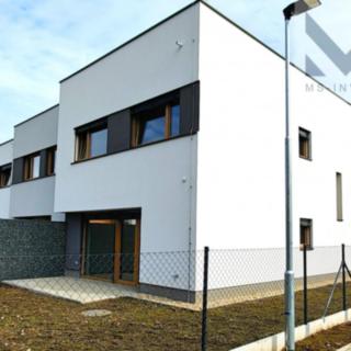 Prodej rodinného domu 143 m² Praha