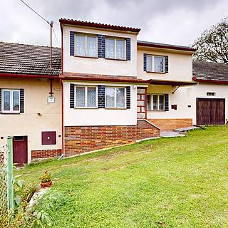 Prodej rodinného domu 134 m² Hvožďany Leletice