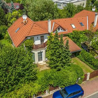 Prodej rodinného domu 180 m&sup2; Praha