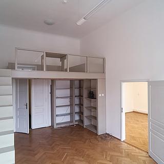 Pronájem kanceláře 55 m&sup2; Praha