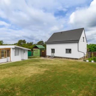 Prodej stavební parcely 749 m² Praha Modřany, K Lahovičkám
