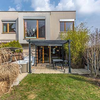 Prodej rodinného domu 160 m² Praha Hloubětín, Cedrová