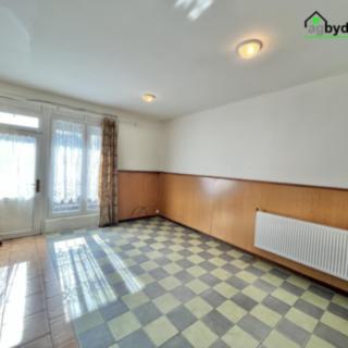 Pronájem bytu 2+kk 65 m² Město Touškov, Dolní náměstí
