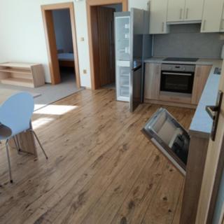 Pronájem bytu 3+kk 80 m² Kladruby, Západní