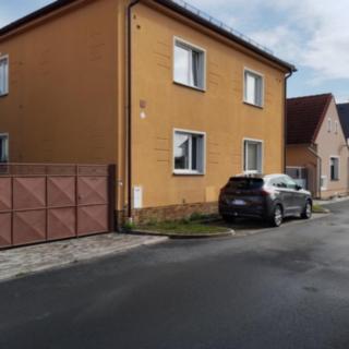 Pronájem rodinného domu 80 m² Chlumčany, Svatopluka Čecha
