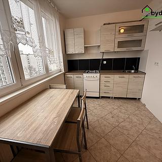 Pronájem bytu 2+1 Klatovy III, Pod Hůrkou