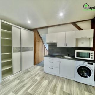 Pronájem bytu 1+kk a garsoniéry 30 m² Holýšov, náměstí 5. května