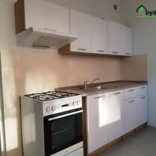 Pronájem bytu 2+1 57 m² Planá
