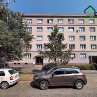 Pronájem bytu 2+1 56 m² Plzeň