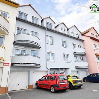 Prodej bytu 3+1 67 m² Stříbro, Na Vyhlídce