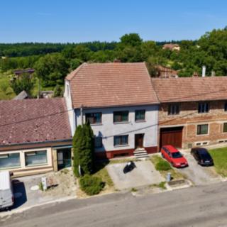 Prodej rodinného domu 200 m² Zborovice Medlov