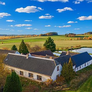 Prodej rodinného domu 220 m² Pluhův Žďár Mostečný