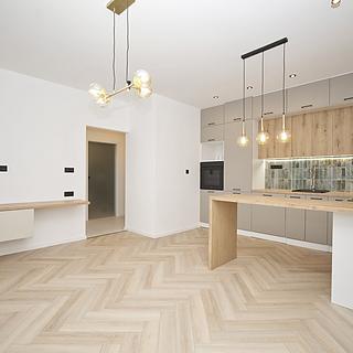 Prodej hotelu a penzionu 45 m² Čeladná