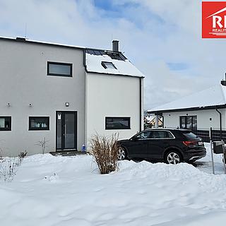 Prodej rodinného domu 100 m&sup2; Chodová Planá