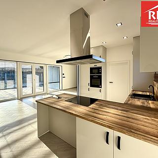 Prodej rodinného domu 177 m&sup2; Velká Hleďsebe