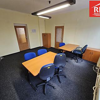 Pronájem kanceláře 22 m² Mariánské Lázně, Nádražní náměstí